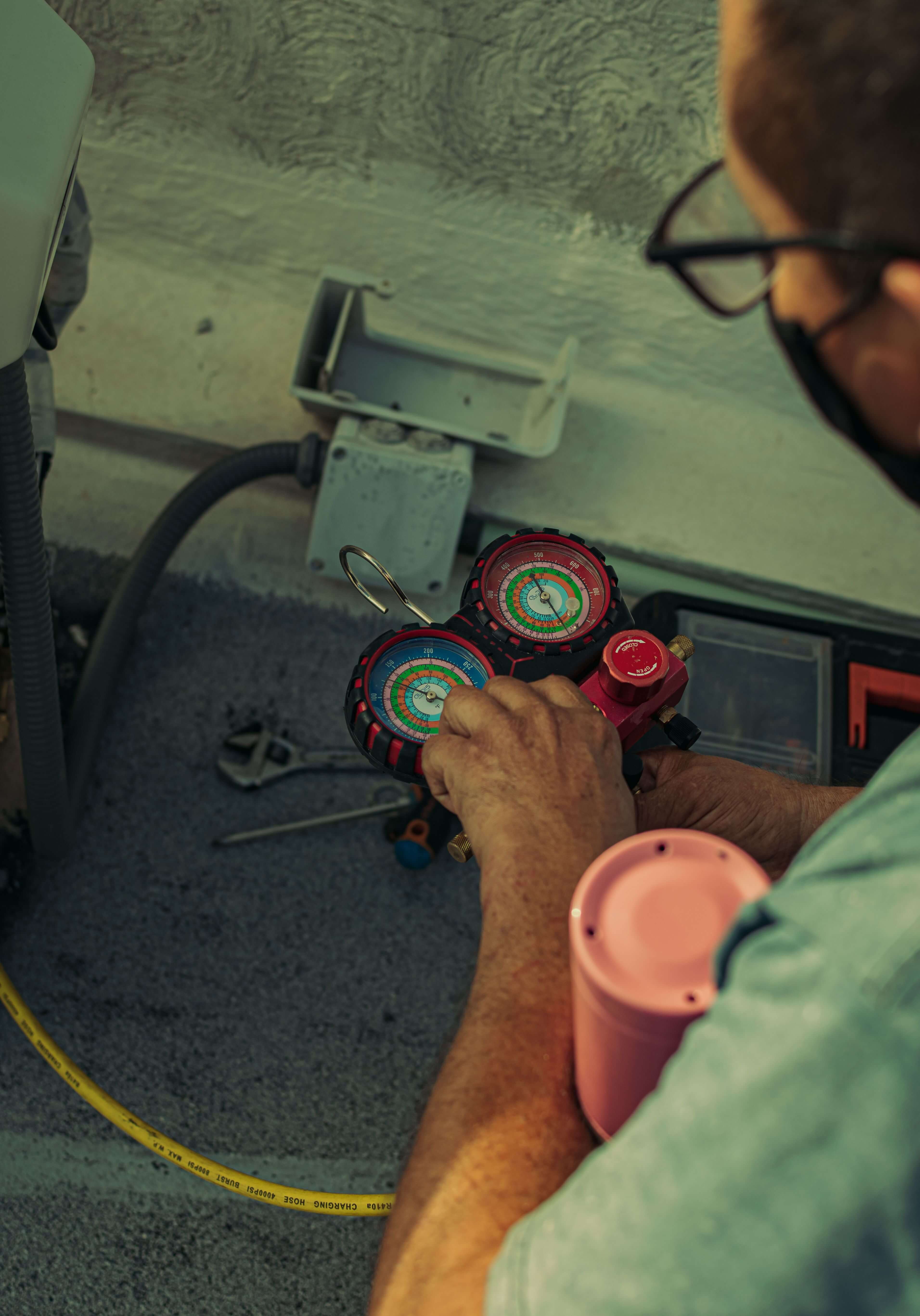 Air Conditioner Maintenance: How Often Should You Do It to Breathe Healthy Air?